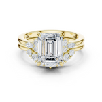 Gold Ring DDLR-440, Emerald center stone, Yellow Gold