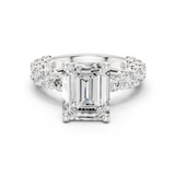 Gold Ring DDLR-087, Emerald center stone, White Gold