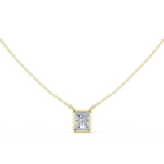 Gold Jewelry DDPS-001, Radiant center stone, Yellow Gold