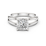 Gold Jewelry L36-9, Cushion center stone, White Gold