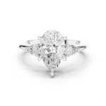 Gold Jewelry L35-66, Pear center stone, White Gold