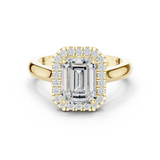 Gold Ring, Emerald center stone, Yellow Gold