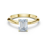 Gold Jewelry L36-6, Emerald center stone, Yellow Gold