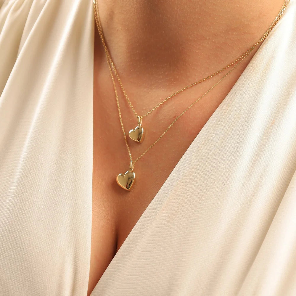 Purnebu Minimalist Heart Pendant 14K or 18K Solid Gold, Heart Neckla