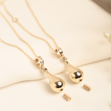 Handmade teardrop urn pendant in 14K solid gold – discreet ash holder necklace for remembrance or gifting
