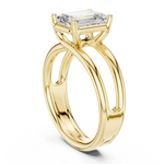 Gold Jewelry L36-9, Emerald center stone, Yellow Gold, view 1