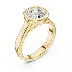 Gold Jewelry L36-3, Cushion center stone, Yellow Gold, view 2