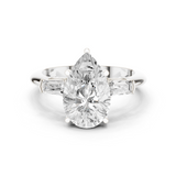 Gold Jewelry L35-67, Pear center stone, White Gold